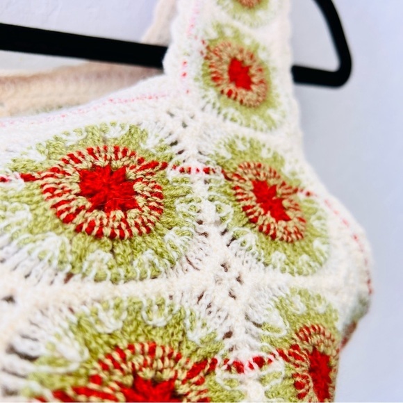 Hand Knit Boho Hippie Western Crop Top - Picture 5 of 6